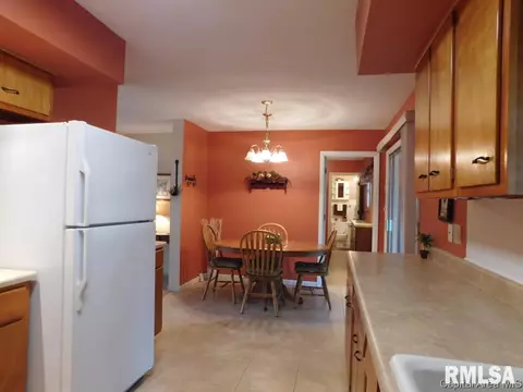 97 Andover, Springfield, IL 62704 photo 12