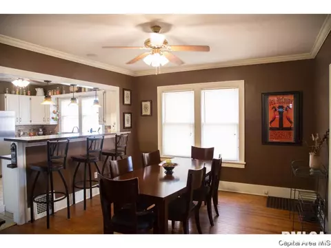 2045 S 4th St, Springfield, IL 62703 photo 10