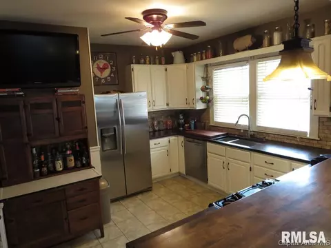 2045 S 4th St, Springfield, IL 62703 photo 13