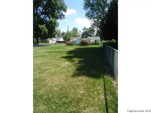 3025 Louise Ln, Springfield, IL 62702 photo 6