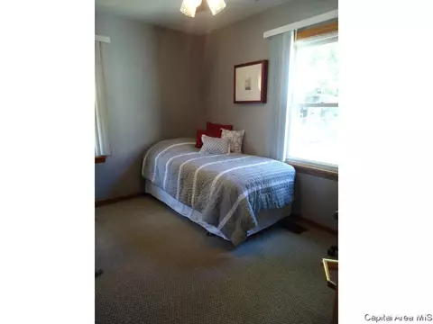 3025 Louise Ln, Springfield, IL 62702 photo 15