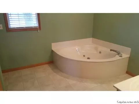 3908 Huxley Dr, Springfield, IL 62711 photo 10