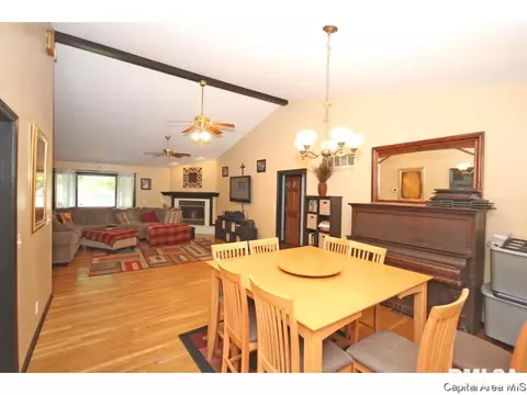 63 Buckhorn Dr, Springfield, IL 62707 photo 6