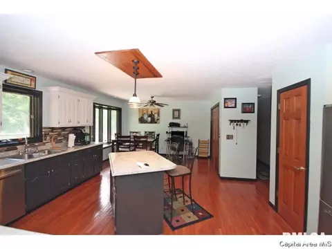 63 Buckhorn Dr, Springfield, IL 62707 photo 9