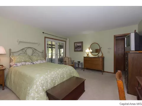 4 S Red Oak Ln, Springfield, IL 62712 photo 17