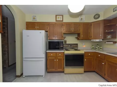 4 S Red Oak Ln, Springfield, IL 62712 photo 15