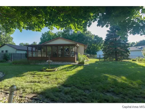 4 S Red Oak Ln, Springfield, IL 62712 photo 29