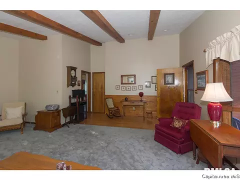 4 S Red Oak Ln, Springfield, IL 62712 photo 5