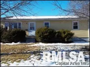 210 N Cedar, Abingdon, IL 61410 photo 1