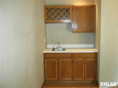 3100 Cascade Dr, Springfield, IL 62704 photo 7