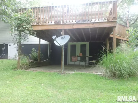 406 W Eureka St, Athens, IL 62613 photo 4