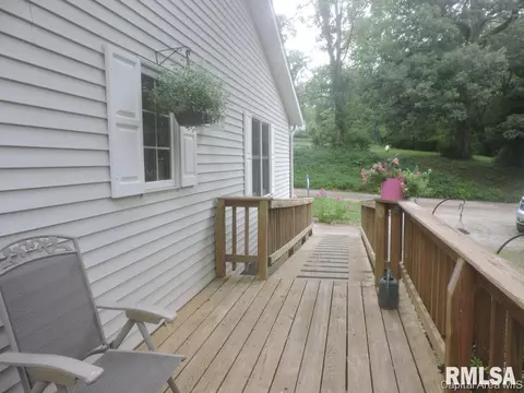 406 W Eureka St, Athens, IL 62613 photo 31