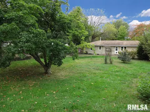 2005 Fairway, Springfield, IL 62704 photo 3