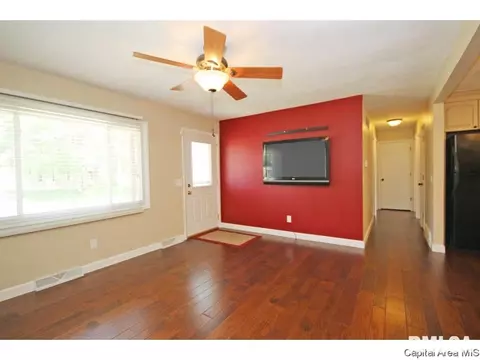 3024 Somerton, Springfield, IL 62702 photo 3