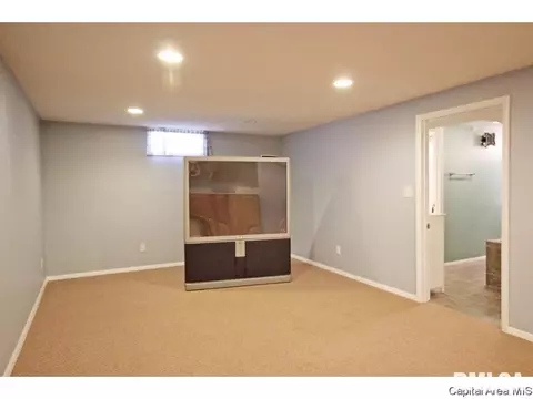 3024 Somerton, Springfield, IL 62702 photo 25