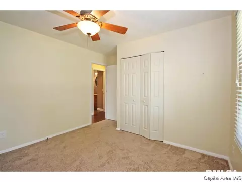 3024 Somerton, Springfield, IL 62702 photo 18