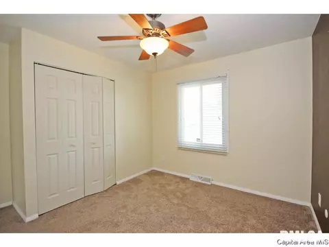 3024 Somerton, Springfield, IL 62702 photo 17