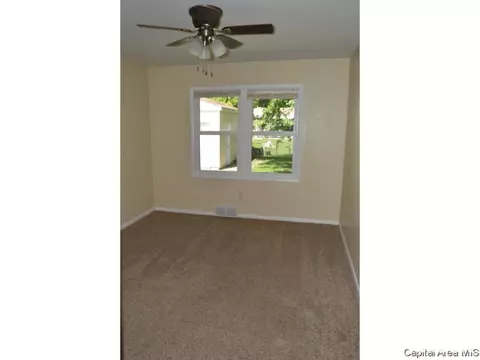 16 Bel Aire Dr, Springfield, IL 62703 photo 13