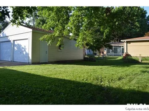 16 Bel Aire Dr, Springfield, IL 62703 photo 21