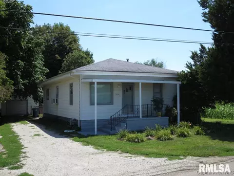 2416 Hedge Ln, Springfield, IL 62707 photo 1
