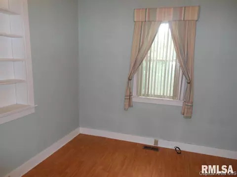 2625 Leonard St, Springfield, IL 62704 photo 5