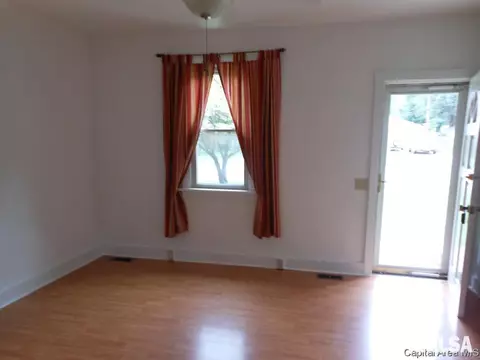 2625 Leonard St, Springfield, IL 62704 photo 3