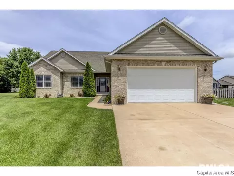 1001 Latigo Ln, Springfield, IL 62712 photo 2