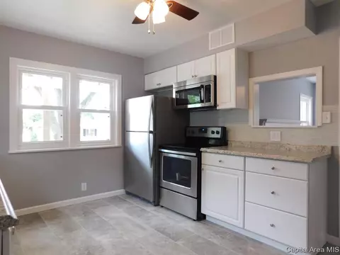 1633 W Monroe, Springfield, IL 62704 photo 5