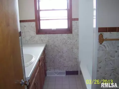 109 N Yates, Alpha, IL 61413 photo 8