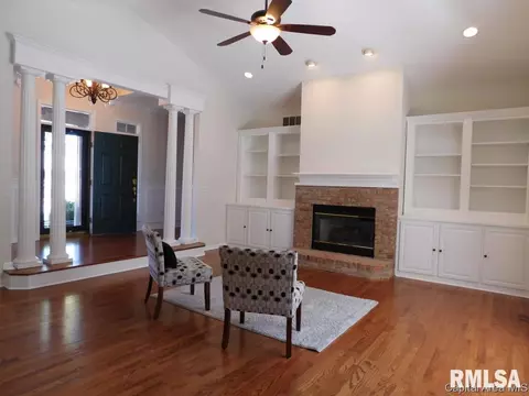 2312 Harbor Lndg, Springfield, IL 62712 photo 3