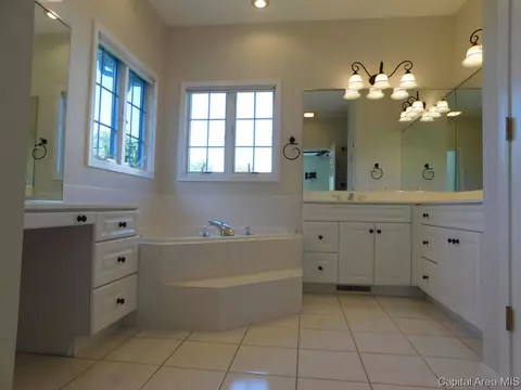 2312 Harbor Lndg, Springfield, IL 62712 photo 18