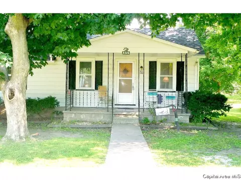 229 E Burch St, Wataga, IL 61488 photo 3