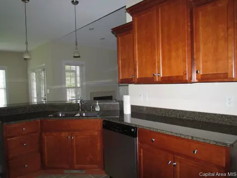 4883 Leah, Springfield, IL 62711 photo 7