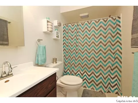 2608 Griffiths, Springfield, IL 62702 photo 11