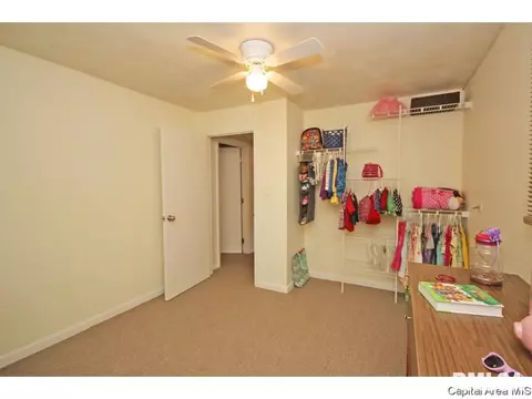 2608 Griffiths, Springfield, IL 62702 photo 22