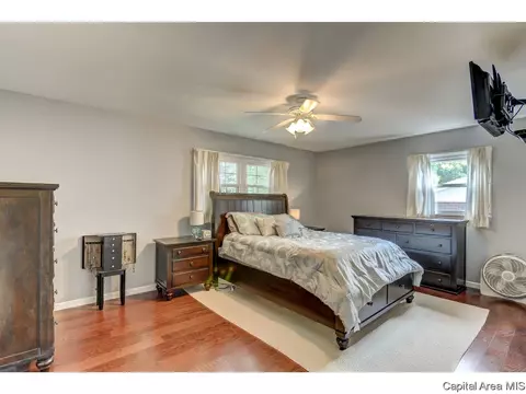 2328 S Bates Ave, Springfield, IL 62704 photo 30