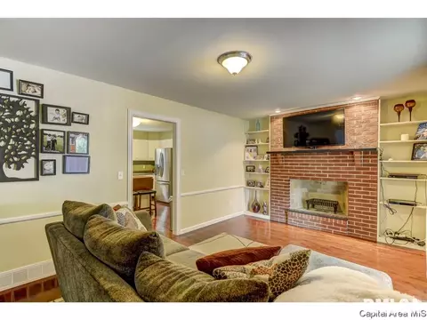 2328 S Bates Ave, Springfield, IL 62704 photo 20