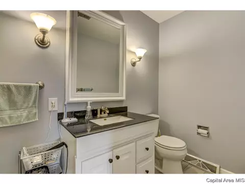 2328 S Bates Ave, Springfield, IL 62704 photo 28