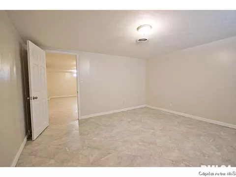2033 Gregory Ct, Springfield, IL 62703 photo 24