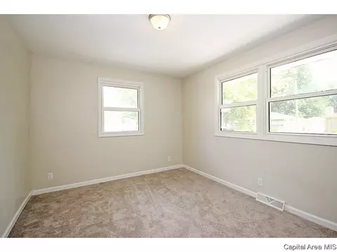 2033 Gregory Ct, Springfield, IL 62703 photo 11