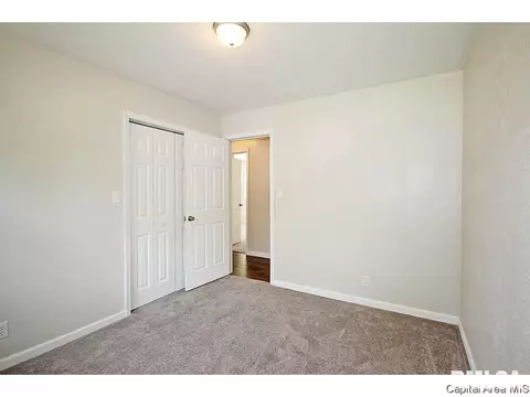 2033 Gregory Ct, Springfield, IL 62703 photo 15