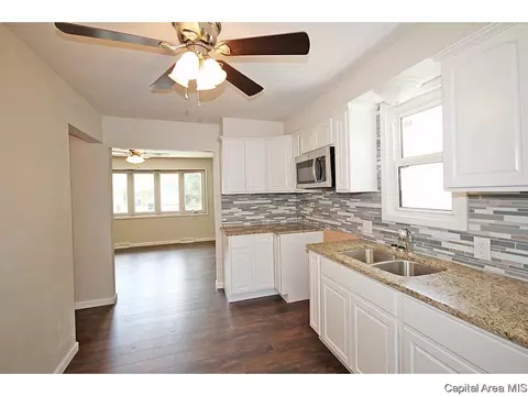 2033 Gregory Ct, Springfield, IL 62703 photo 6