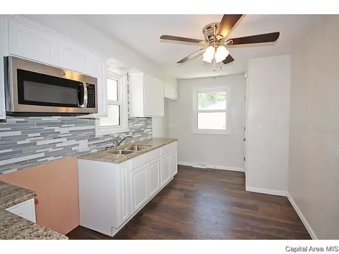 2033 Gregory Ct, Springfield, IL 62703 photo 8