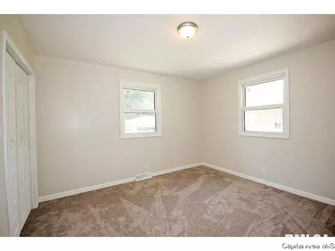 2033 Gregory Ct, Springfield, IL 62703 photo 13