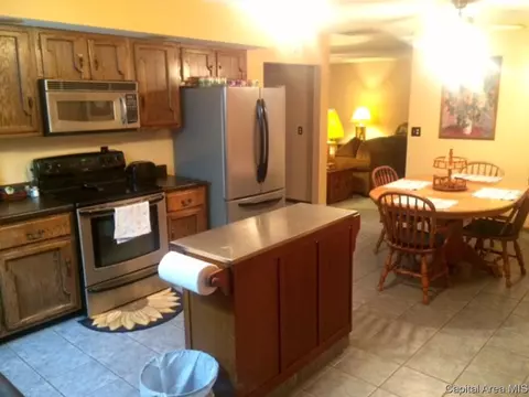 1 Providence Ln, Springfield, IL 62711 photo 7