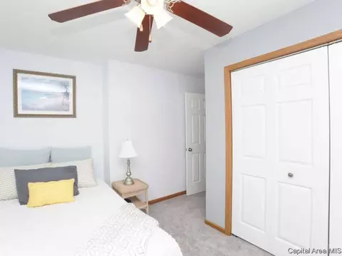 3912 Marie Dr, Springfield, IL 62707 photo 9