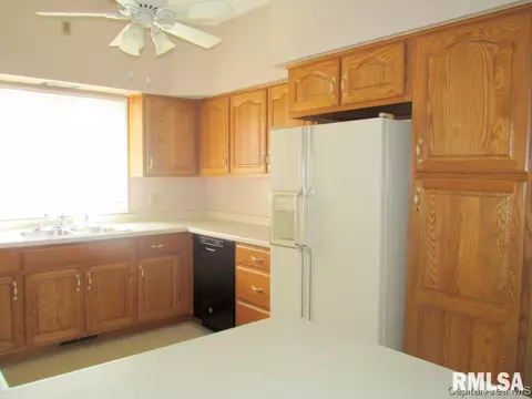 10 Providence, Springfield, IL 62704 photo 6
