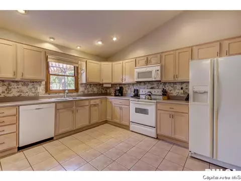 3109 Red Oak Ln, Springfield, IL 62712 photo 13