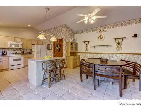 3109 Red Oak Ln, Springfield, IL 62712 photo 10