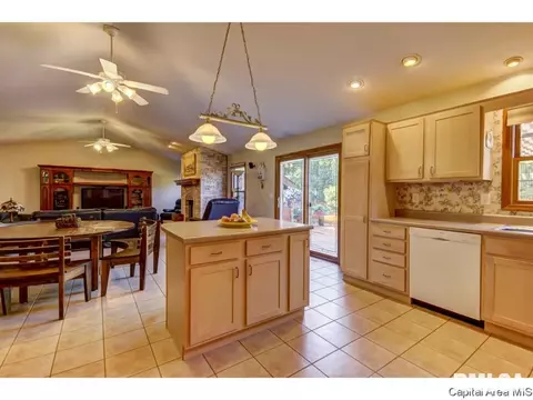 3109 Red Oak Ln, Springfield, IL 62712 photo 12